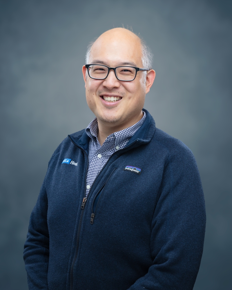 Christopher Yu 800 x 1000